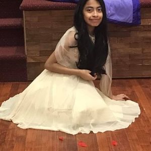 Meet your Posher, Yuli